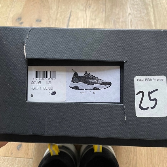 Dior b 22 Yellow and Grey - Picture 2 of 7